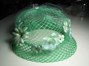 Teo's Hats M10Cloche-green.JPG